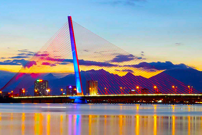 bridge sunset danang vietnam