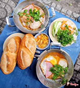 Banh mi Op La in Saigon