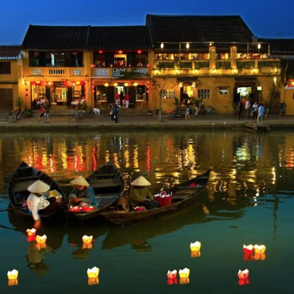 boat ride at night things to do in Hoi an