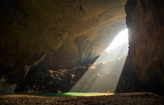 phong nha caves- most beautiful places in vietnam