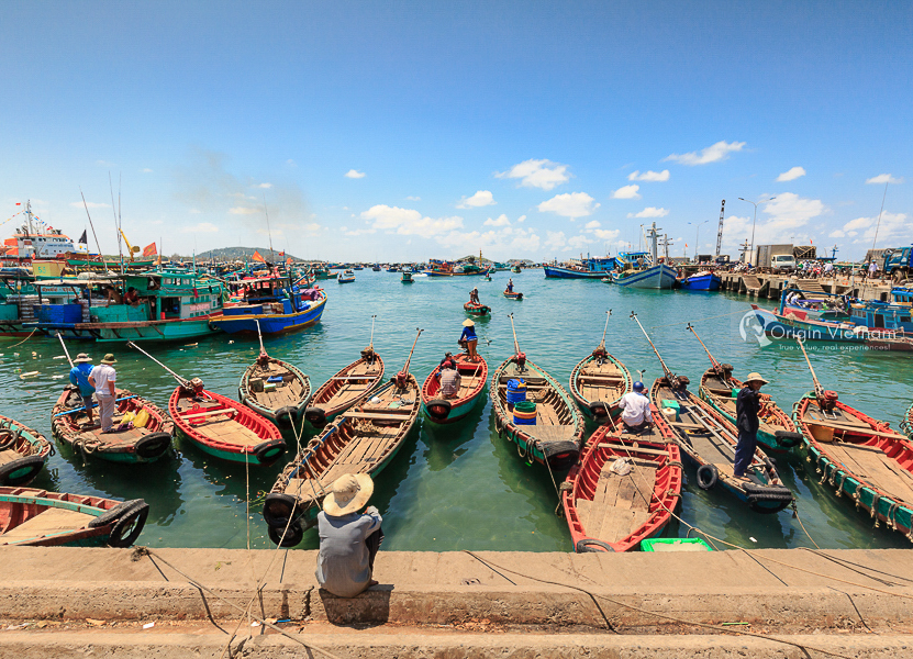 Phu Quoc island guide port