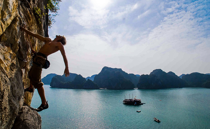 cat ba island rock climbing