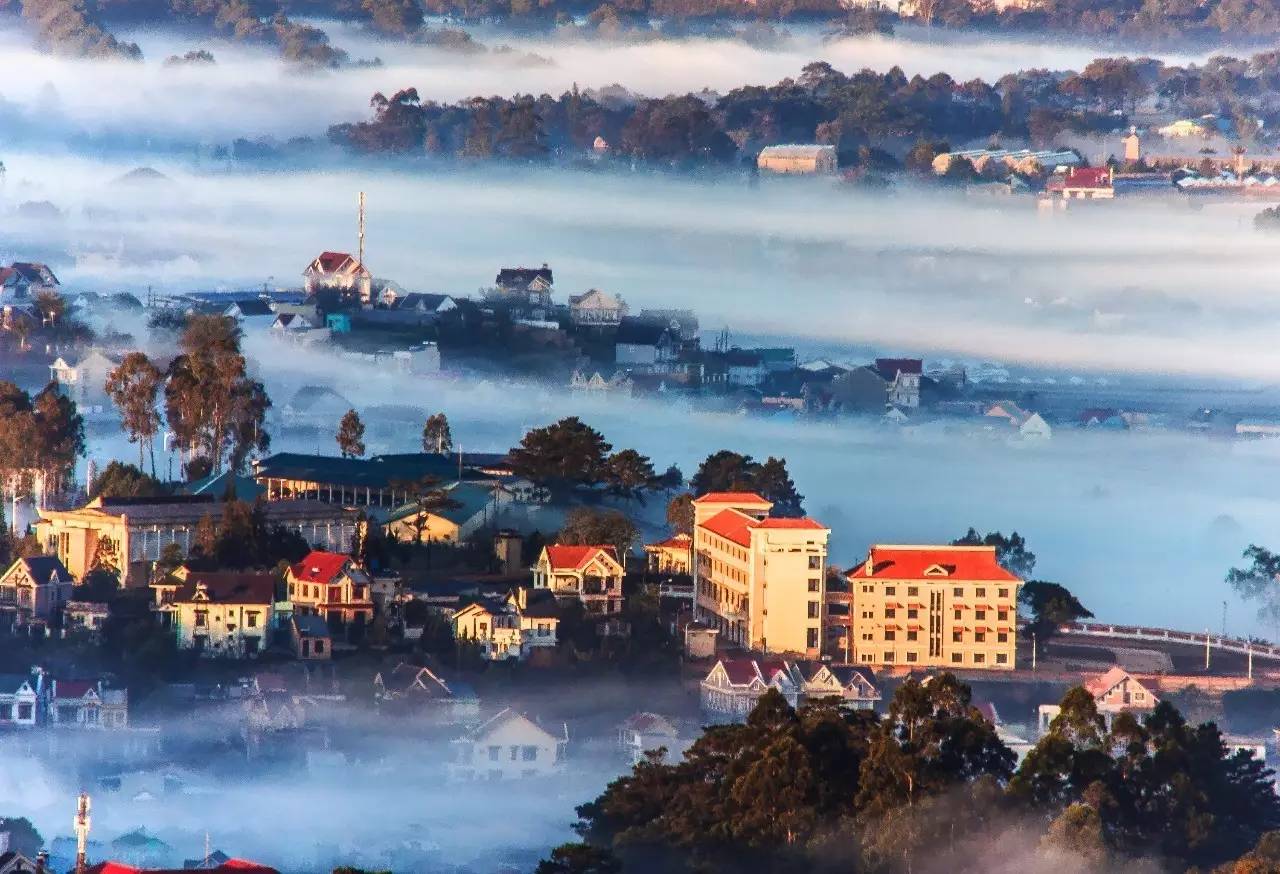 The foggy town of Dalat