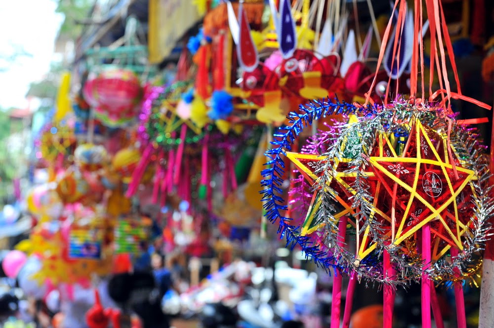 Lanterns and toys for Vietnamese children to celebrate the Mid-autumn Festival