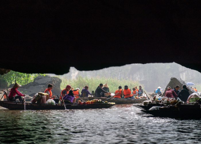 ninh binh boating