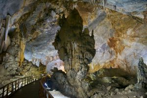 Paradise Cave - Dong Thien Duong